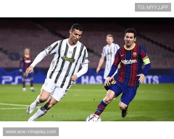 课堂足球球星带你走进足球世界 探索球场背后的精彩与挑战