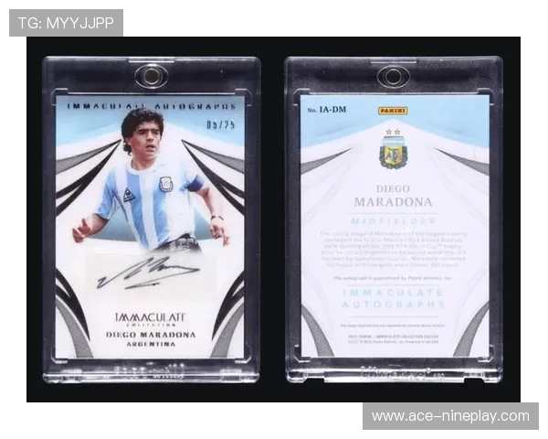 足球卡收藏新风潮 巴黎小队伍球星卡开箱体验与分析