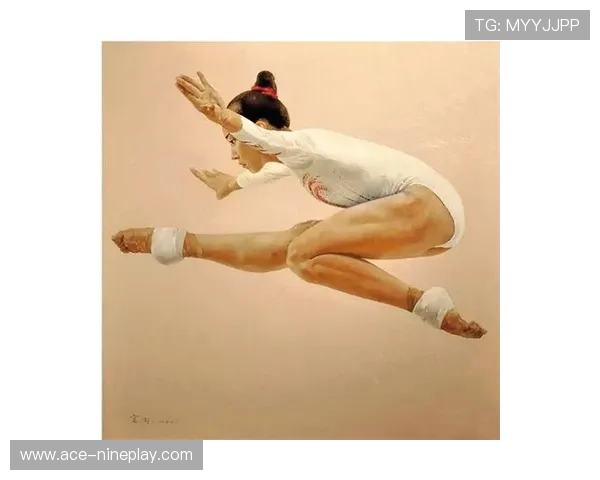 足球明星的抽象艺术：探索球场之外的光影与运动之美